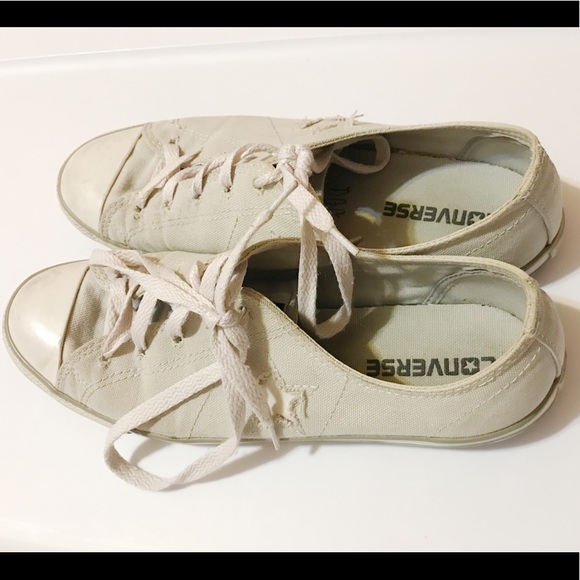 Light Grey Converse - Picture 4 of 7